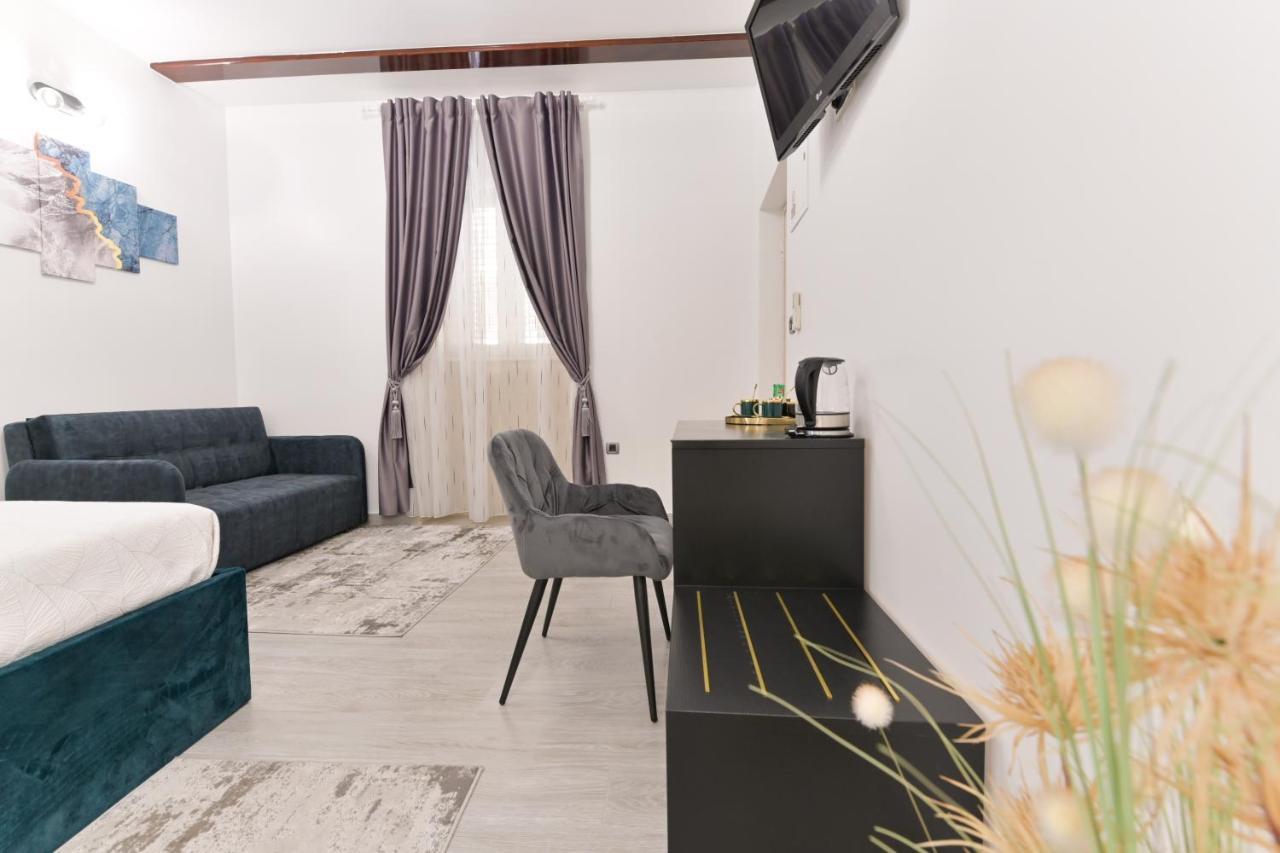 Luxury Rooms "Kaleta" Trogir Exterior photo