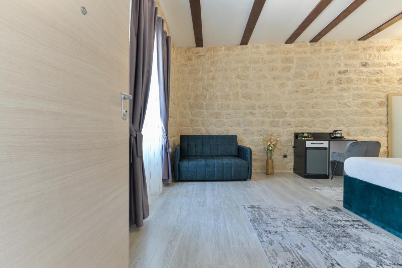 Luxury Rooms "Kaleta" Trogir Exterior photo