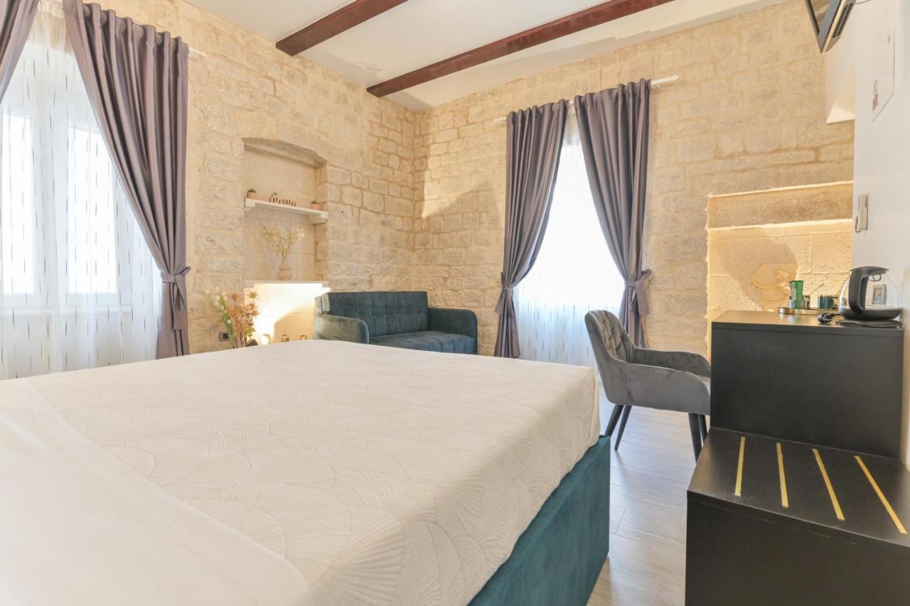 Luxury Rooms "Kaleta" Trogir Exterior photo