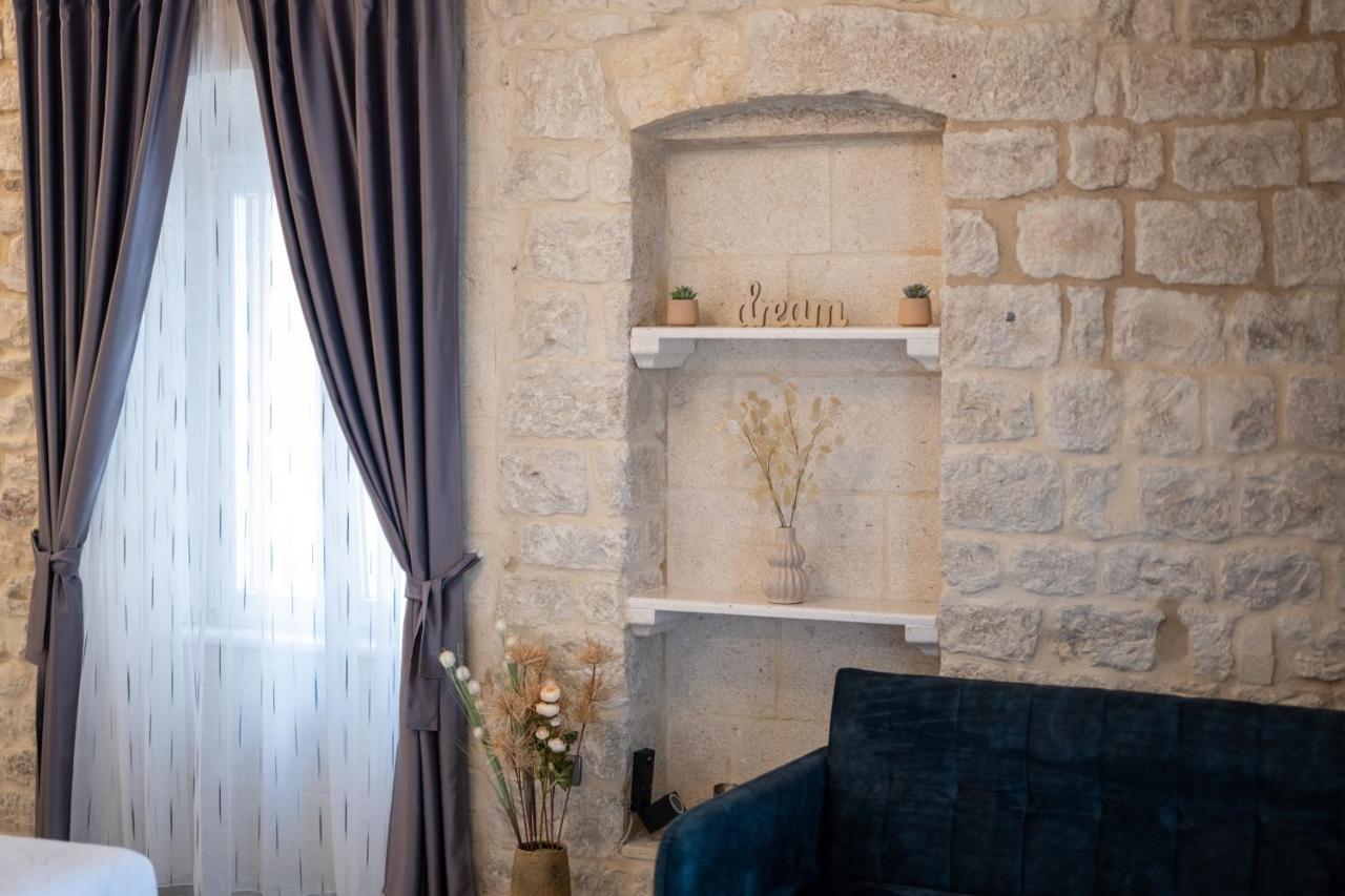 Luxury Rooms "Kaleta" Trogir Exterior photo