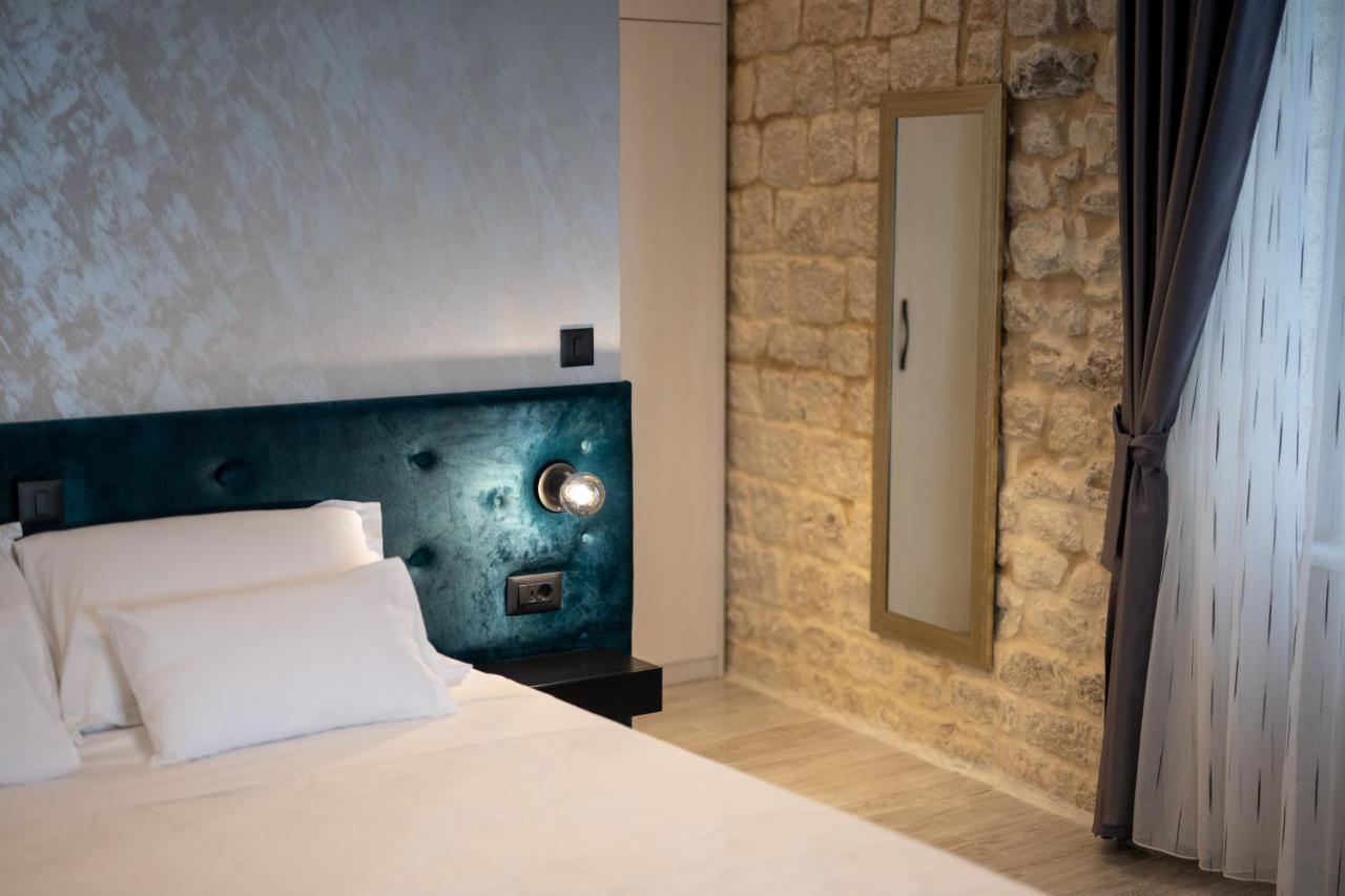 Luxury Rooms "Kaleta" Trogir Exterior photo